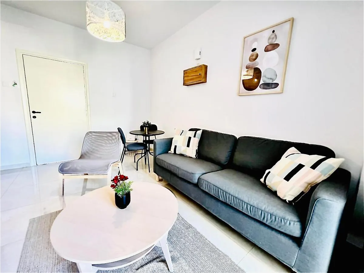 Lina 25 Apartman Lárnaka